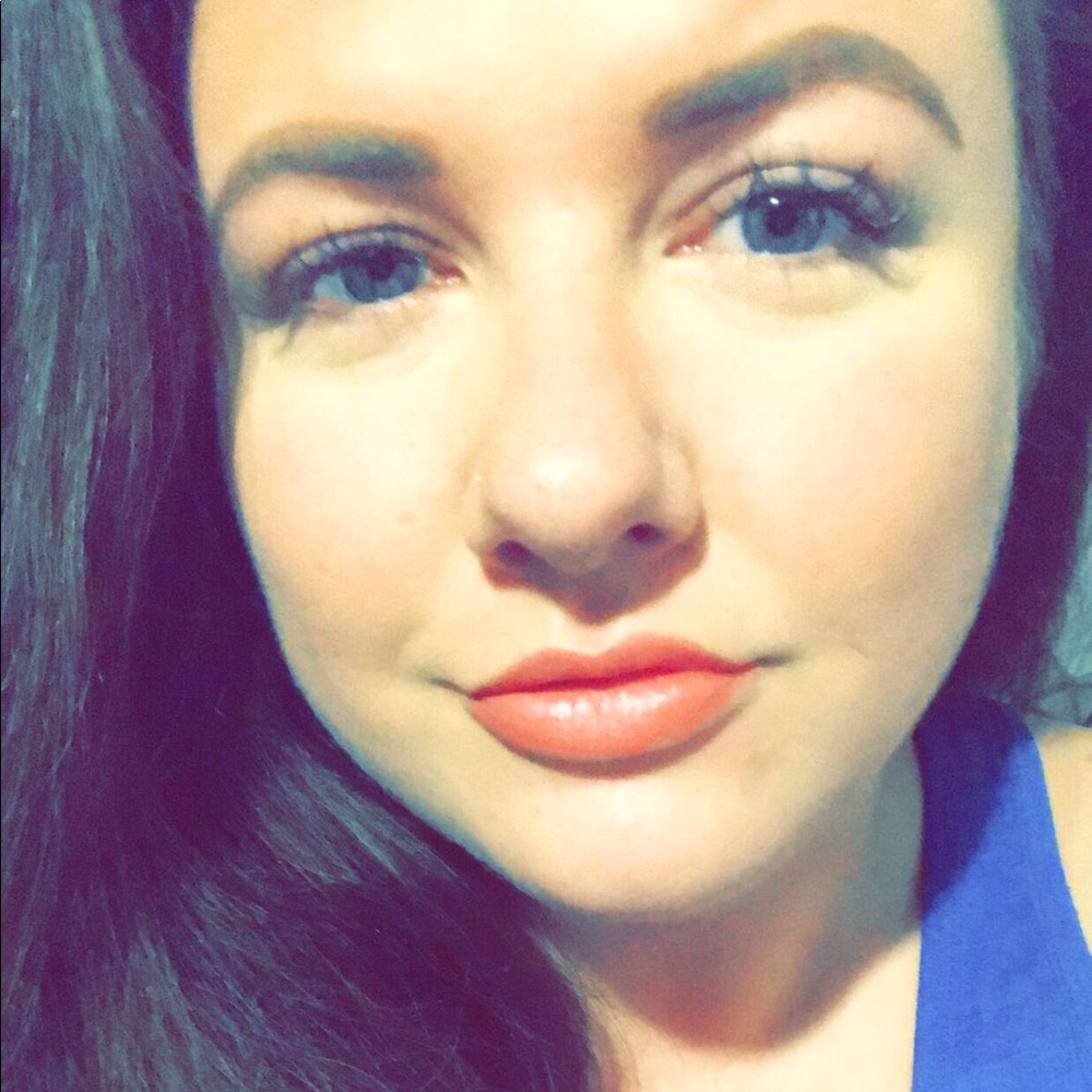 Meet your Posher, Haley